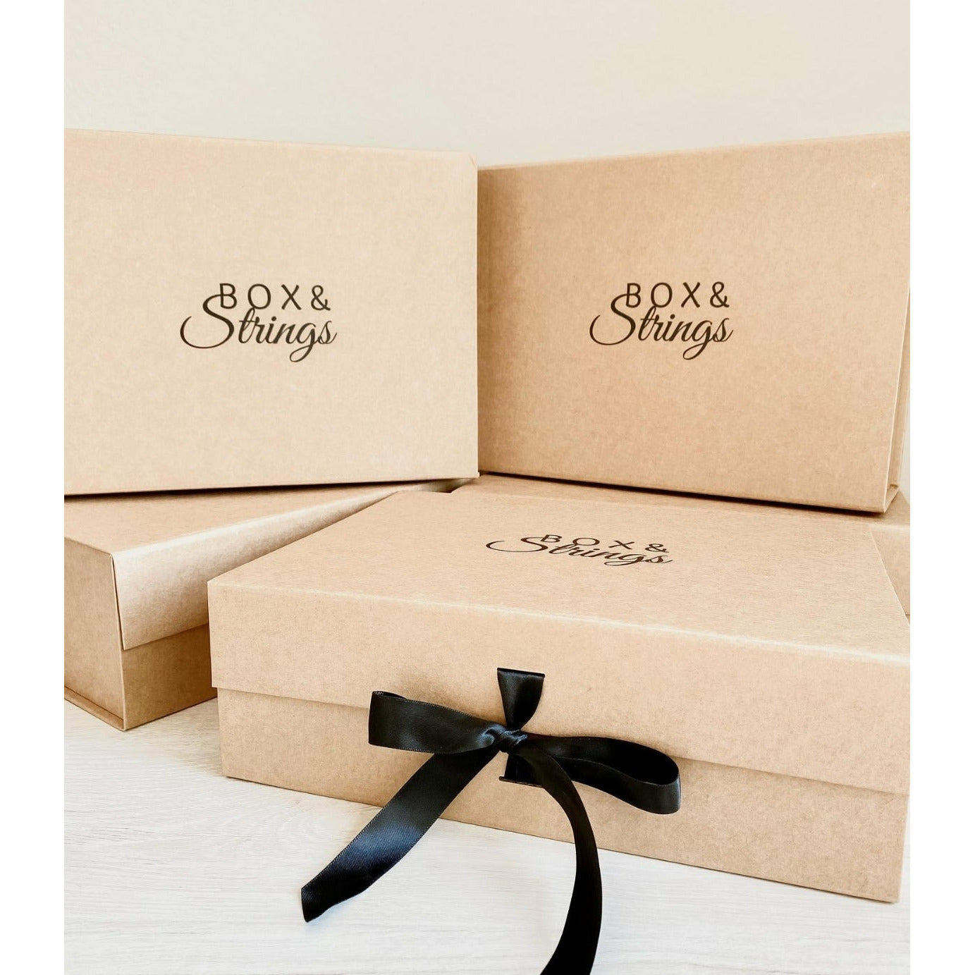 Medium β Box & Strings